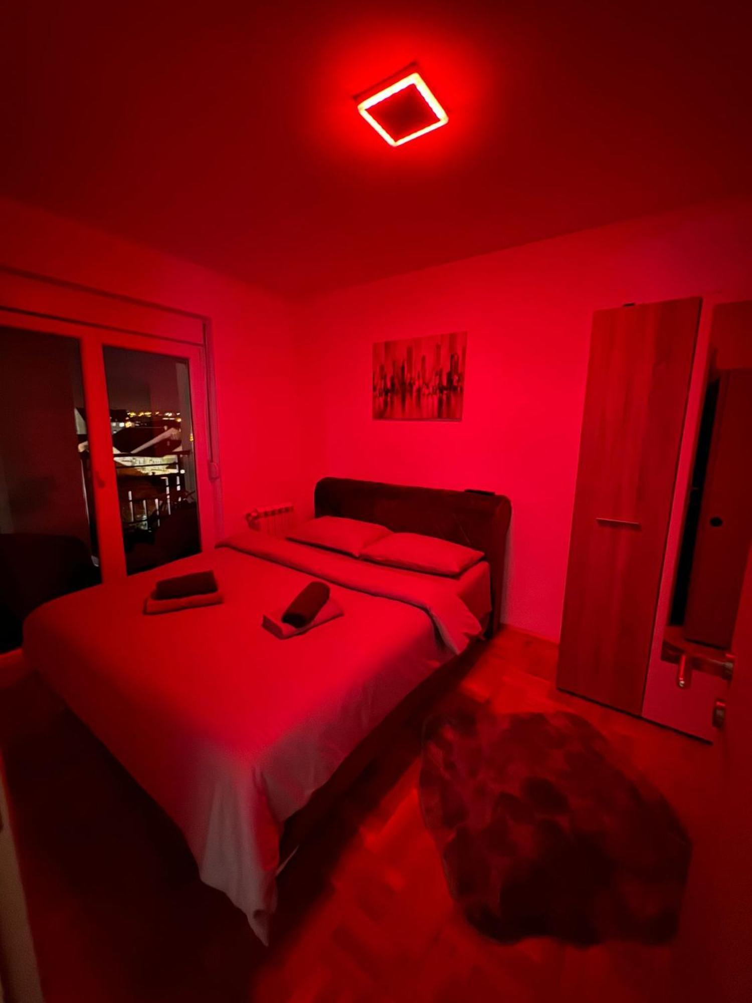 Stan Na Dan Aurora Apartment Pozarevac Ngoại thất bức ảnh