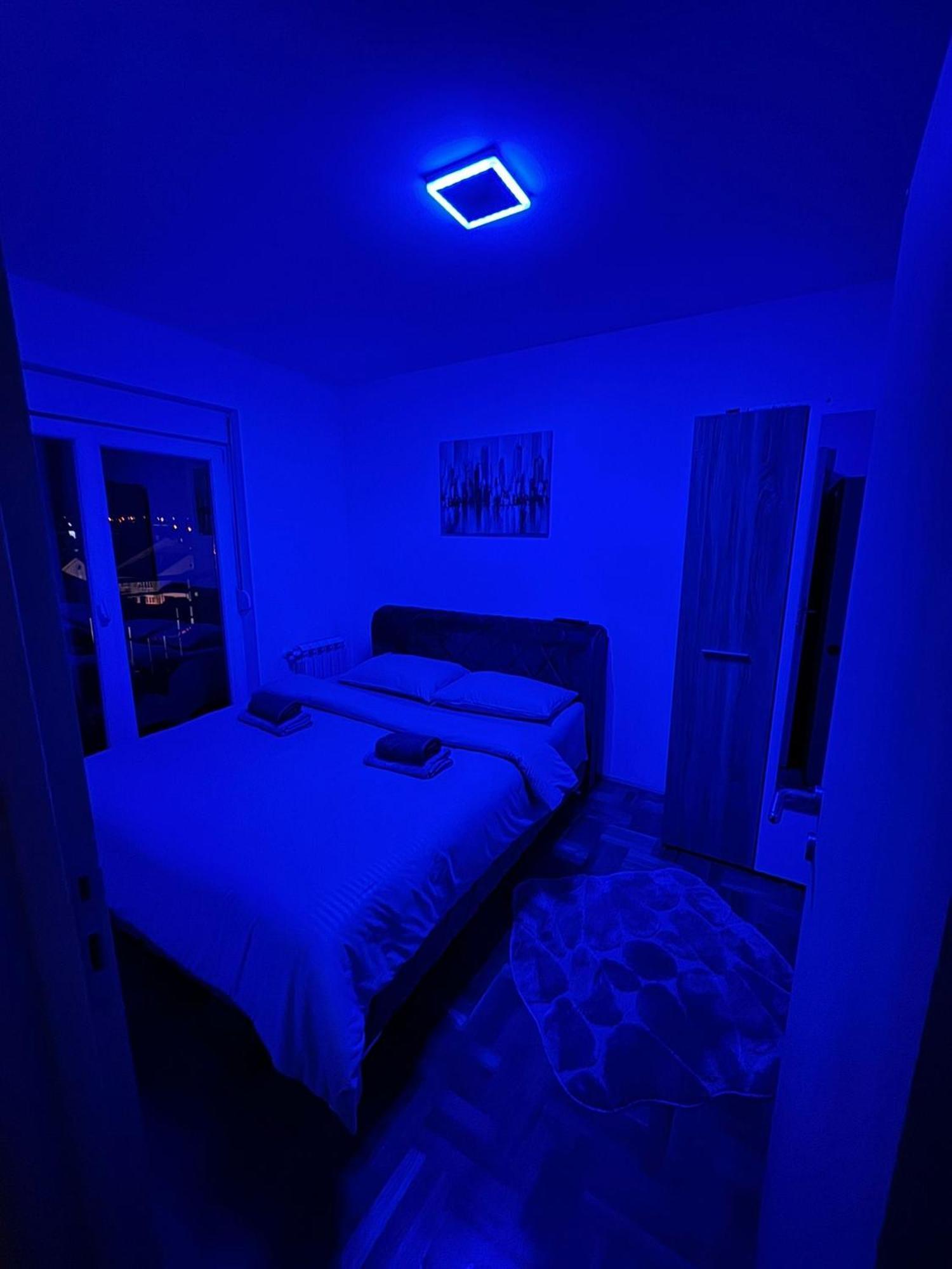 Stan Na Dan Aurora Apartment Pozarevac Ngoại thất bức ảnh
