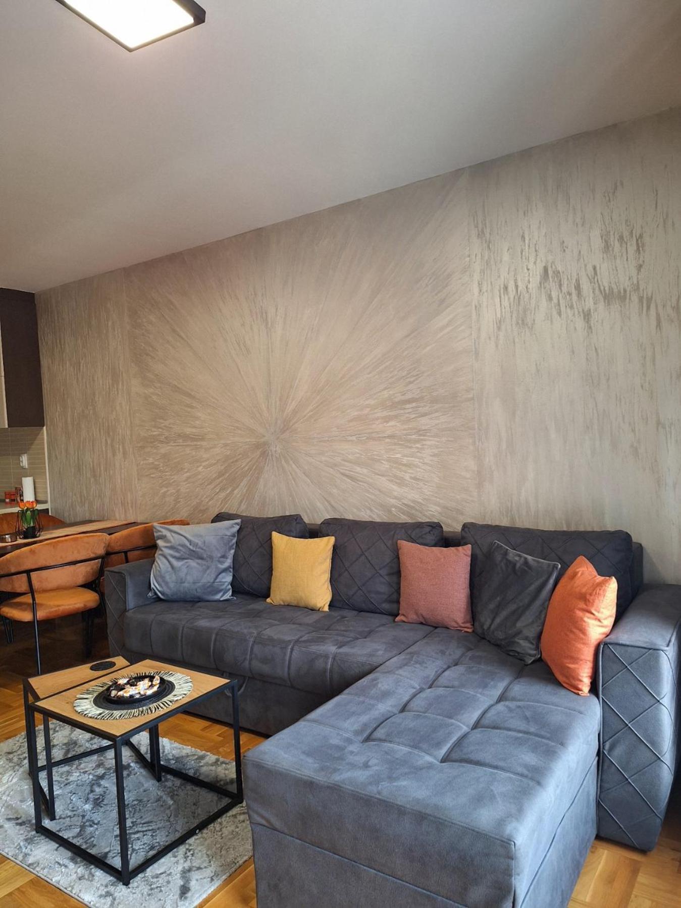 Stan Na Dan Aurora Apartment Pozarevac Ngoại thất bức ảnh