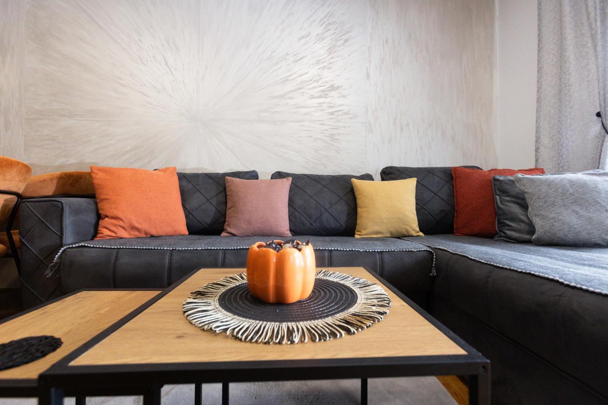 Stan Na Dan Aurora Apartment Pozarevac Ngoại thất bức ảnh